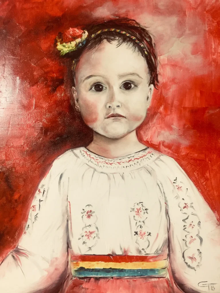 Portret de fetiță în ie, cu bentiță cu flori, pe fond roșu